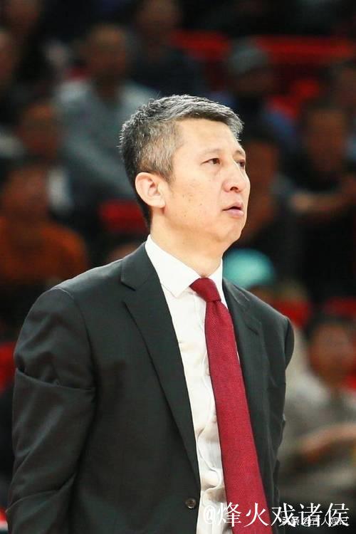 郭士强代理主帅期间1胜10负 11月出战亚预赛